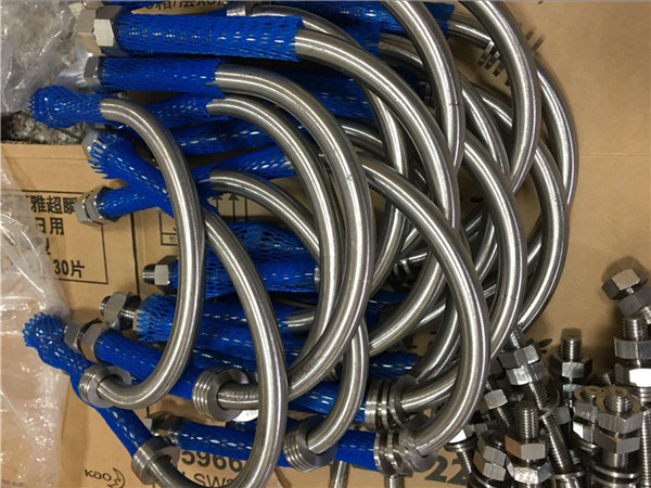 bajo precio de tubo de acero inoxidable u perno a2, a4